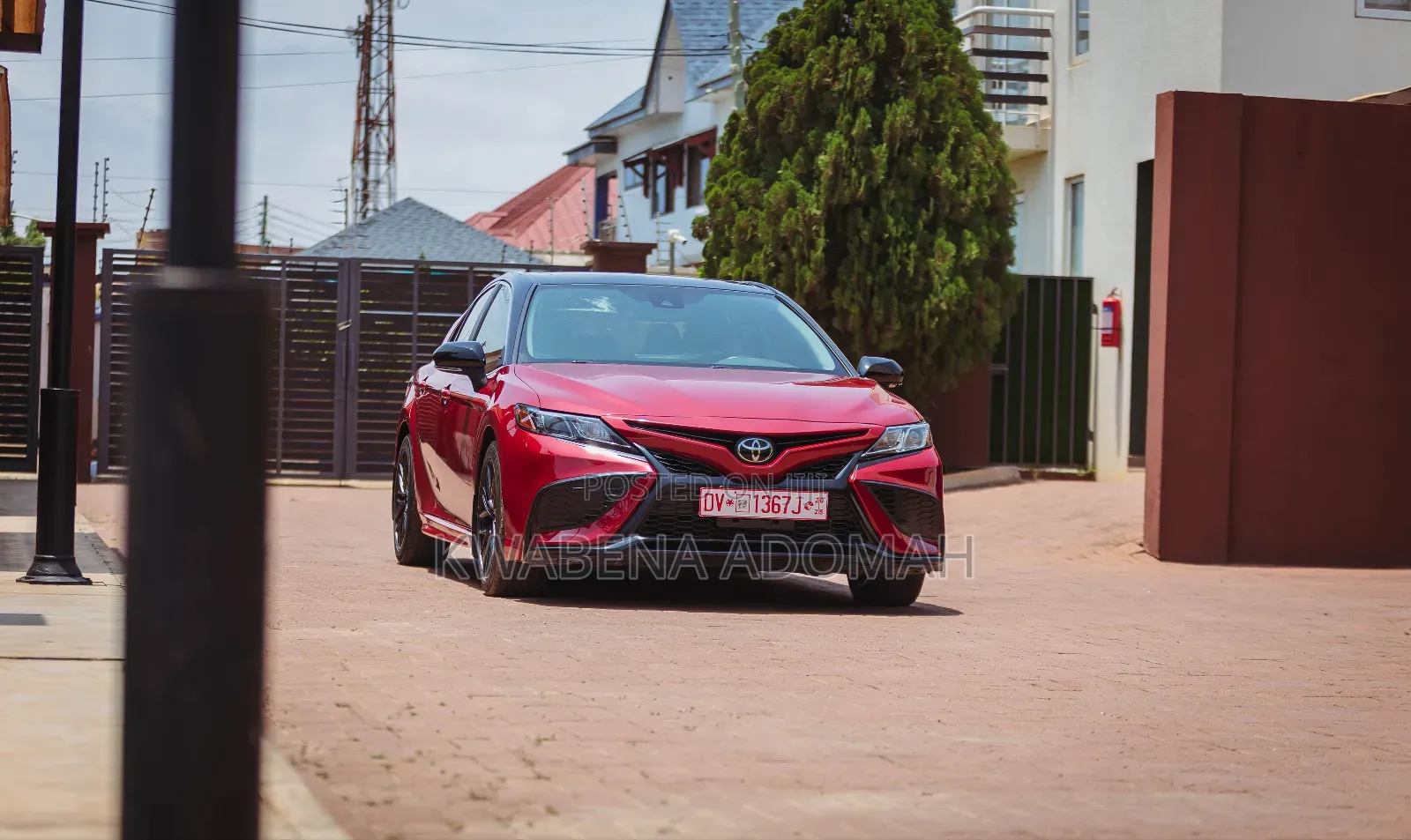 Toyota Camry SE 2022 Red