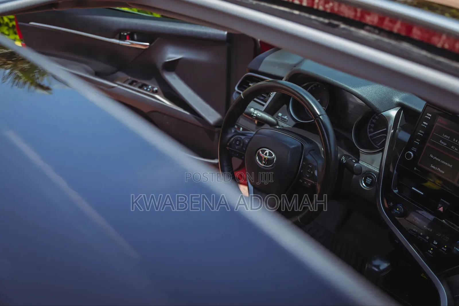 Toyota Camry SE 2022 Red