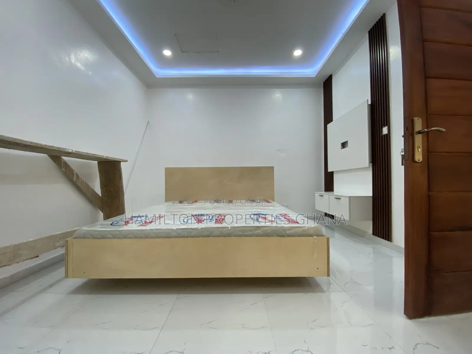 Furnished 2bdrm Apartment in Osu for rent