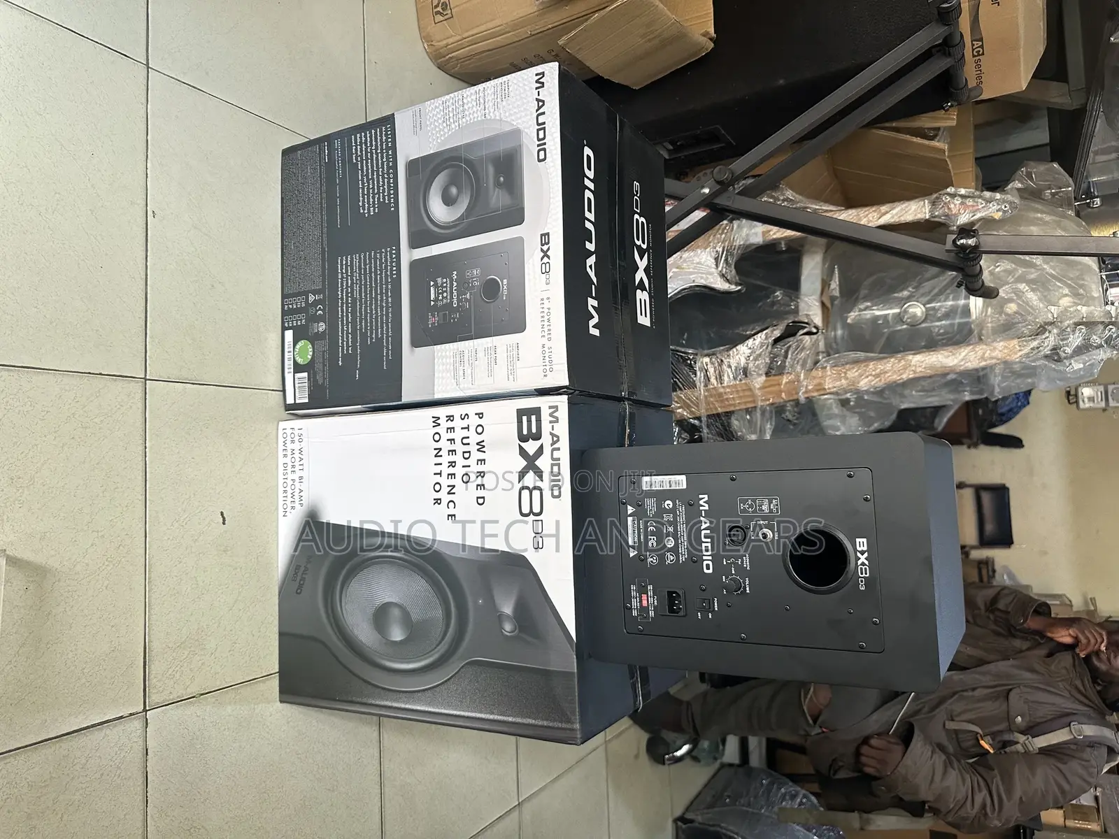 M- Audio Bx8 D3 Studio Monitor