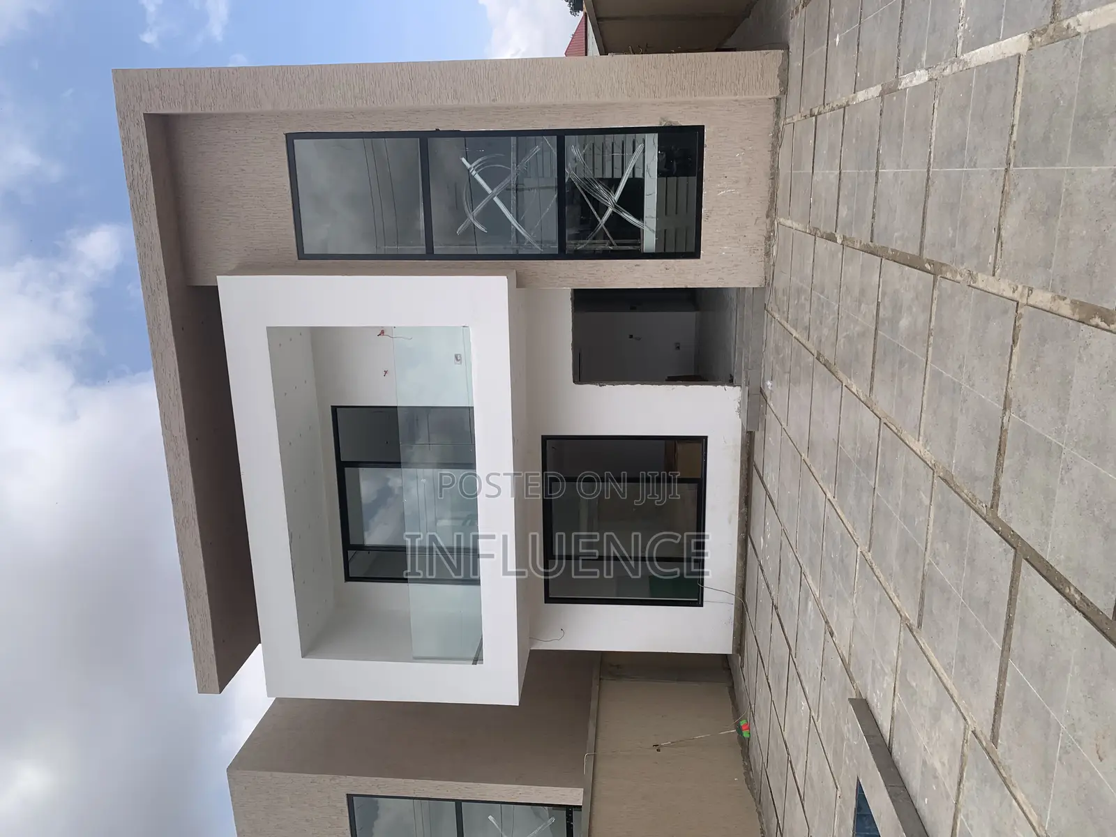 4bdrm House in Botwe, East Legon for sale