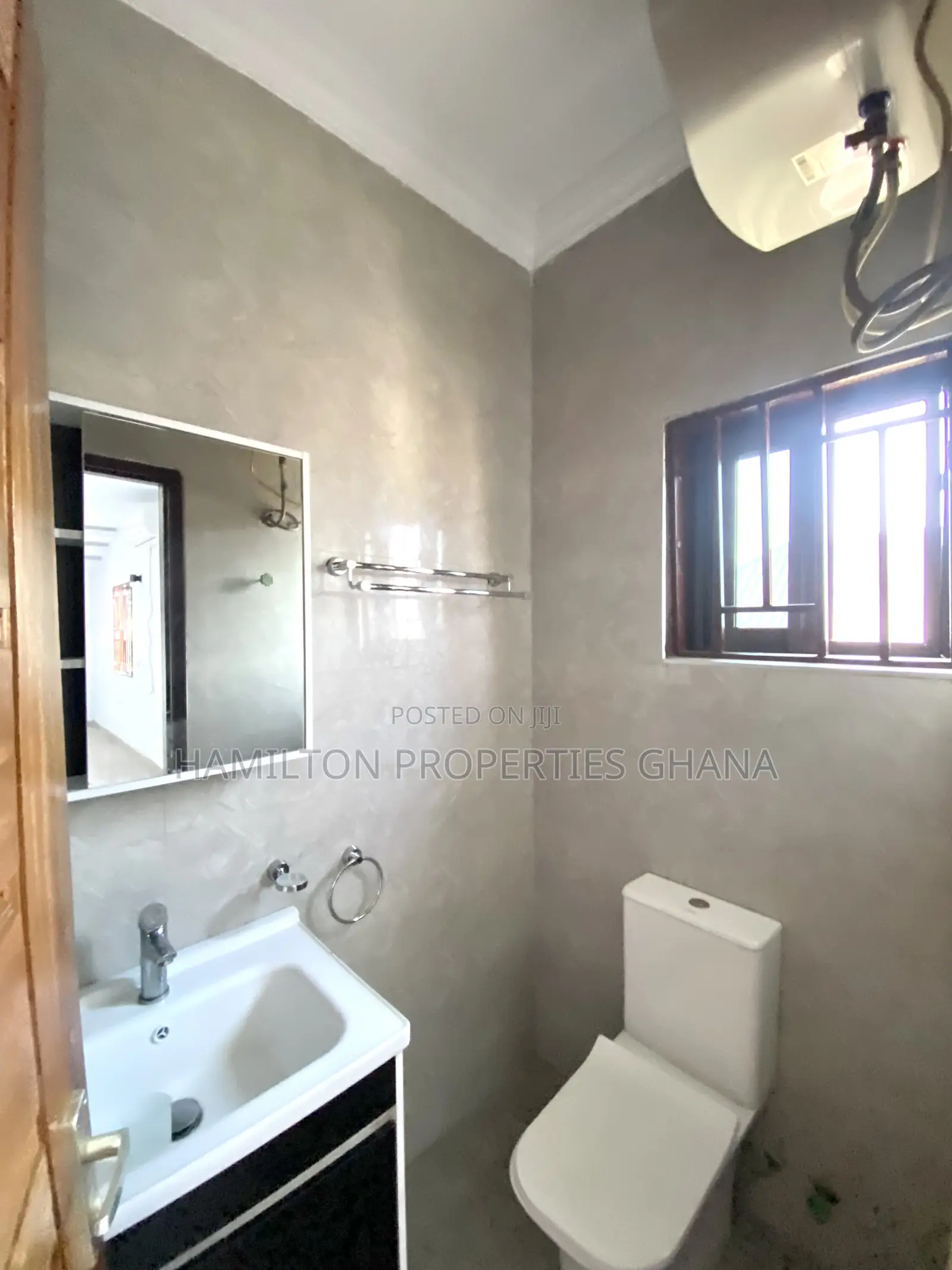 1bdrm Apartment in Adjiringanor, East Legon for rent