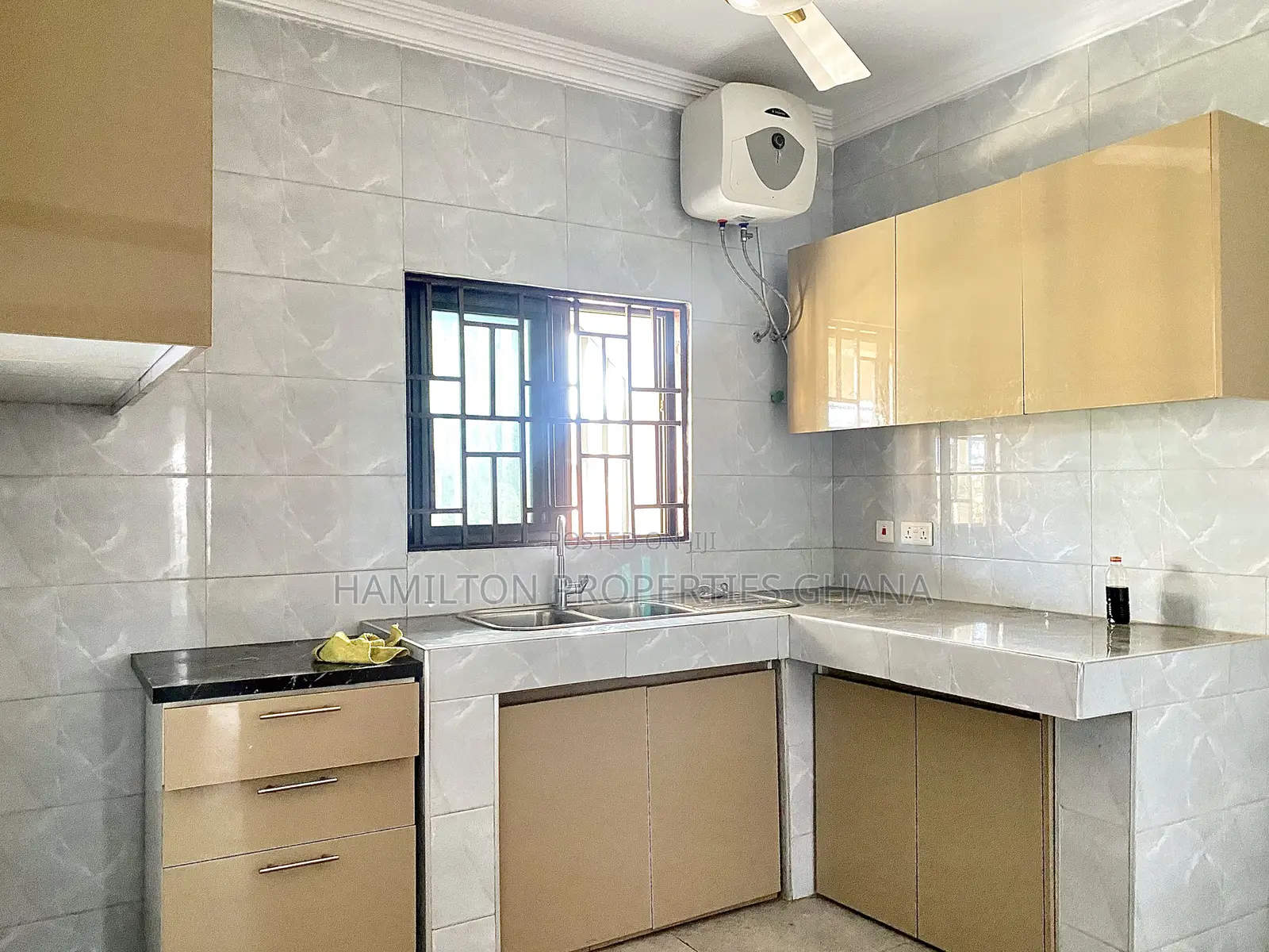 1bdrm Apartment in Adjiringanor, East Legon for rent