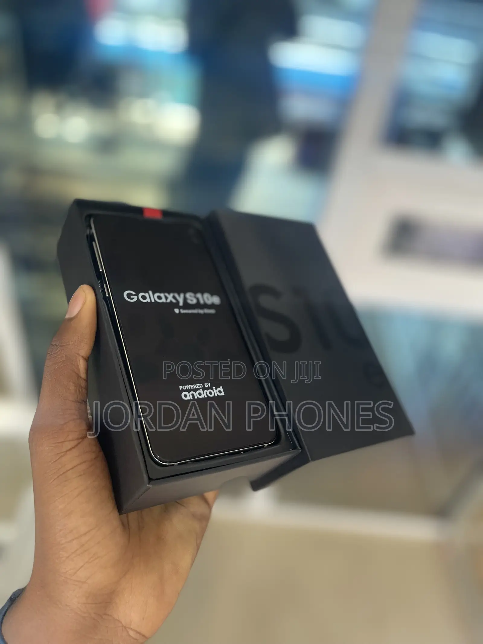 New Samsung Galaxy S10e 128 GB White