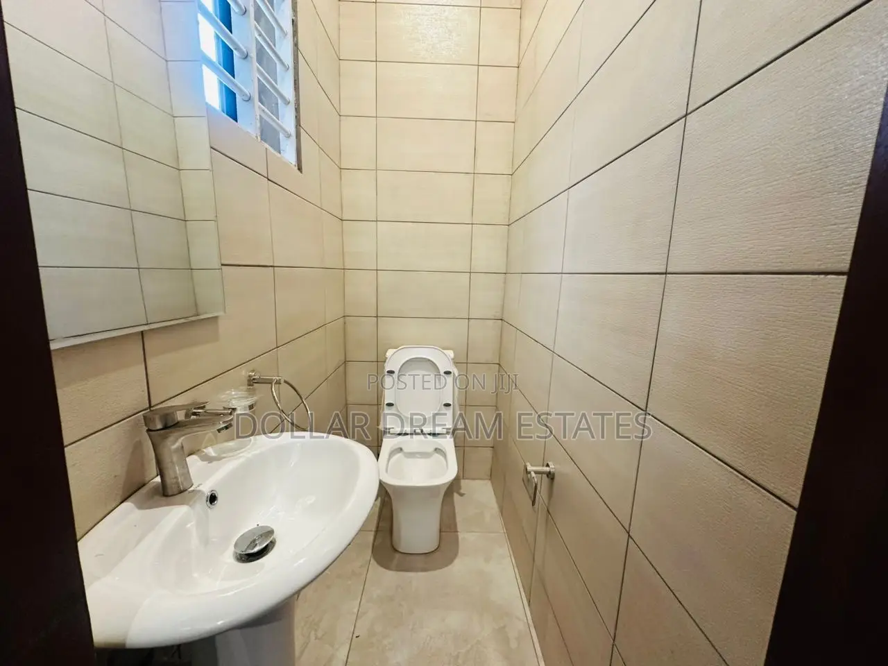 2bdrm House in Haatso for sale