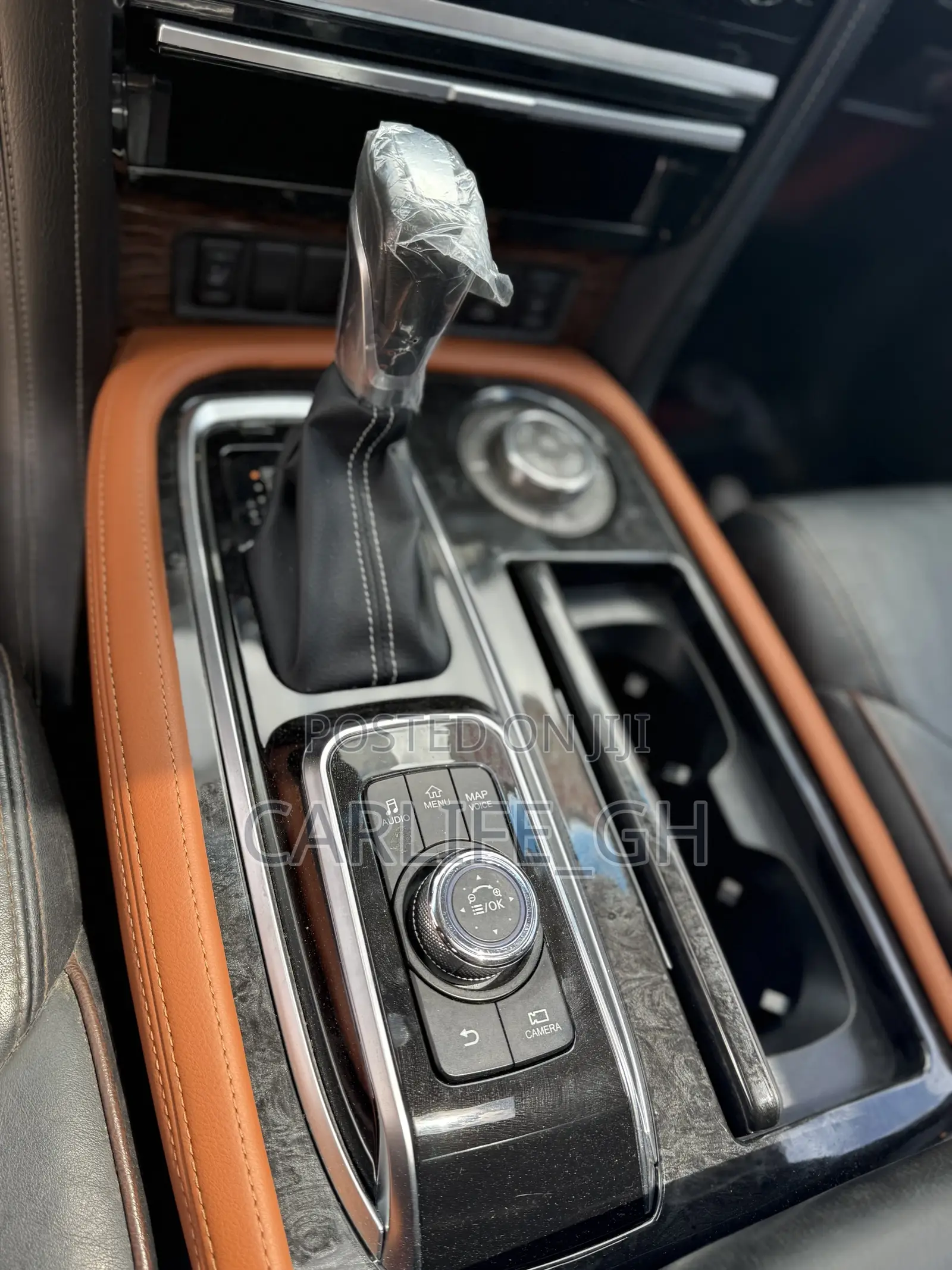 Nissan Patrol 2017 Silver