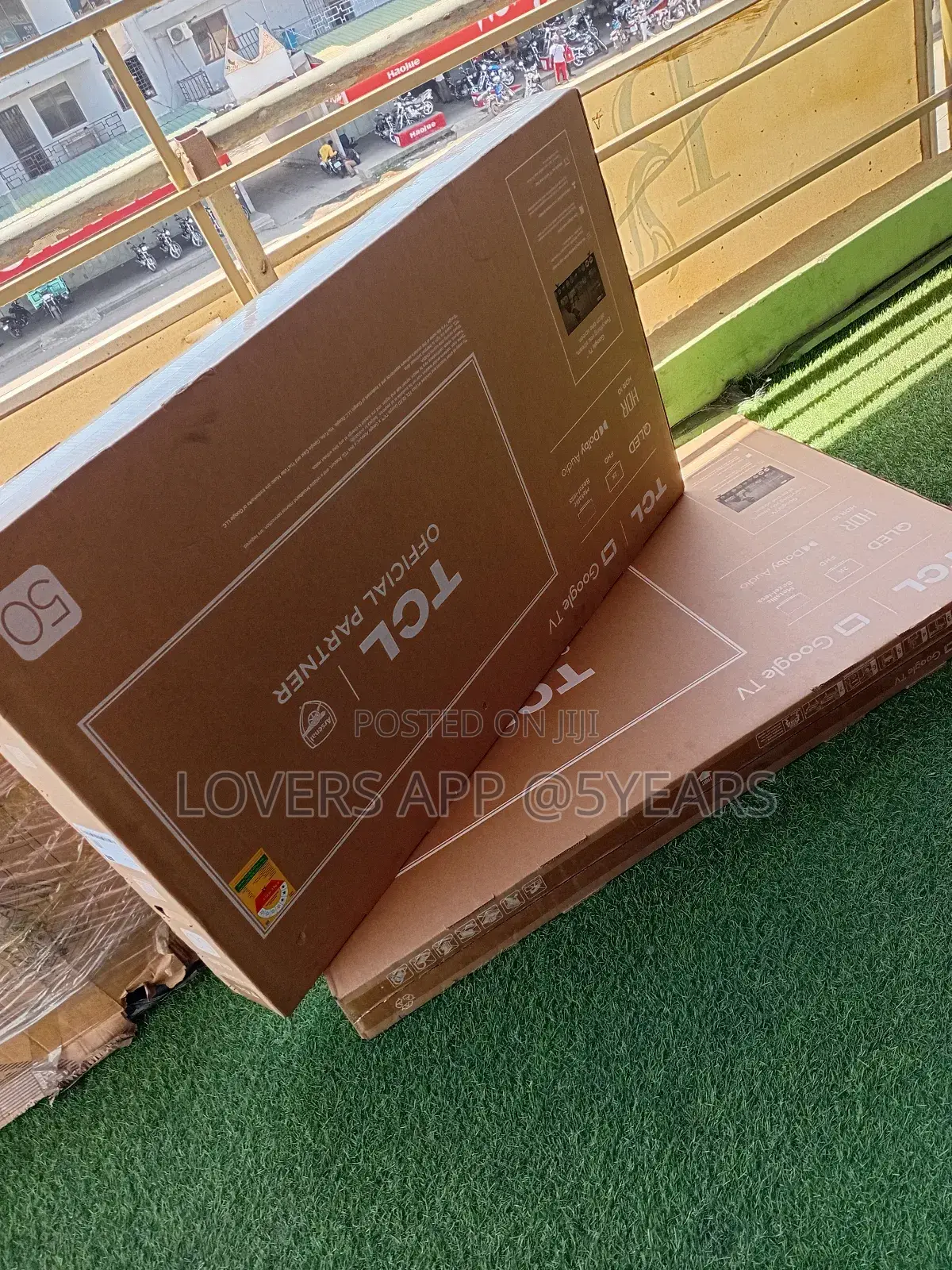 Gigantic TCL 50 Inches