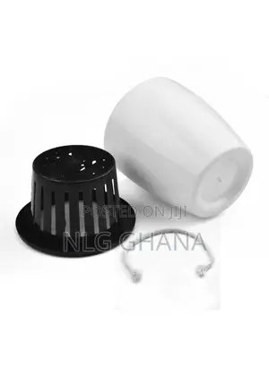 5pcs / Pack 13cm/5.1" Self-Watering Plant Pot. Tvx29050