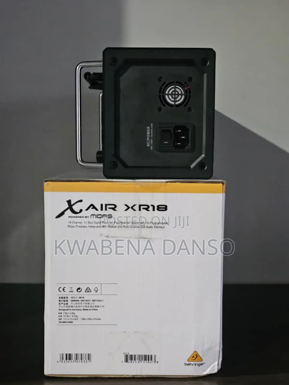 Behringer Xair Xr18 Mixer