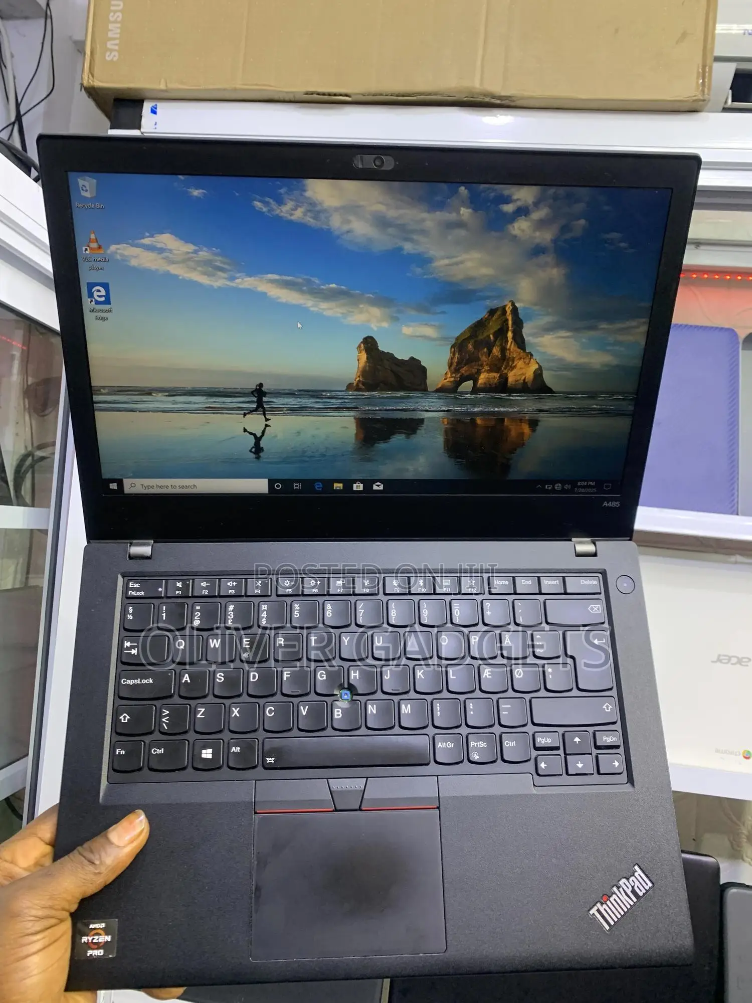 Laptop Lenovo ThinkPad A485 8GB AMD Ryzen 5 SSD 256GB