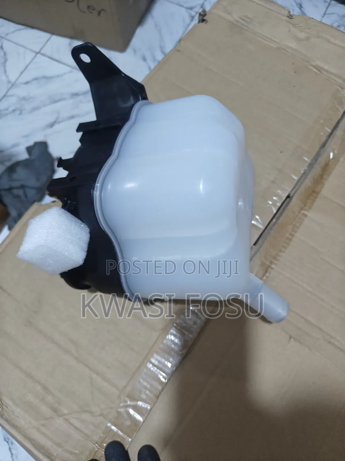 Ford Explorer Reservoir Bottle Expansion Tank