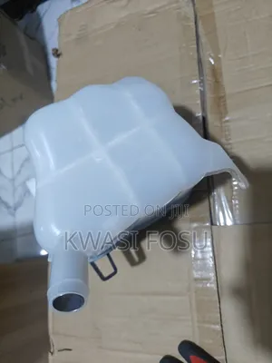 Ford Explorer Reservoir Bottle Expansion Tank
