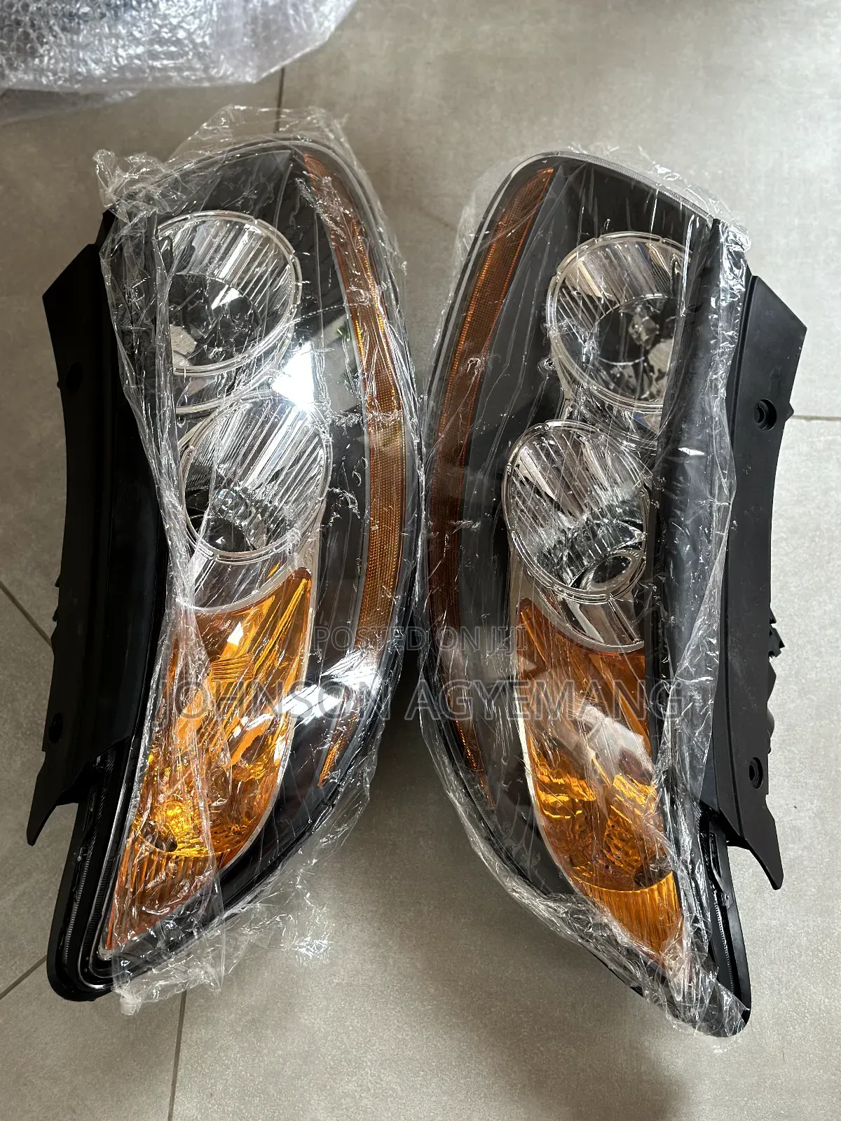 Hyundai Santa Fe 2008 Headlight Yellow