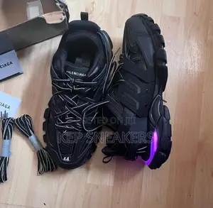 Balenciaga Track