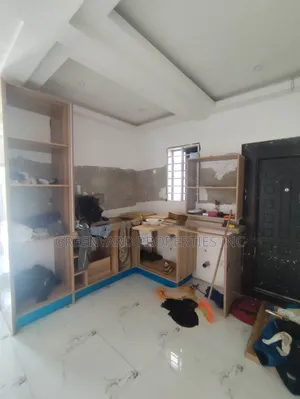 3bdrm Apartment in Hills, East Legon for sale