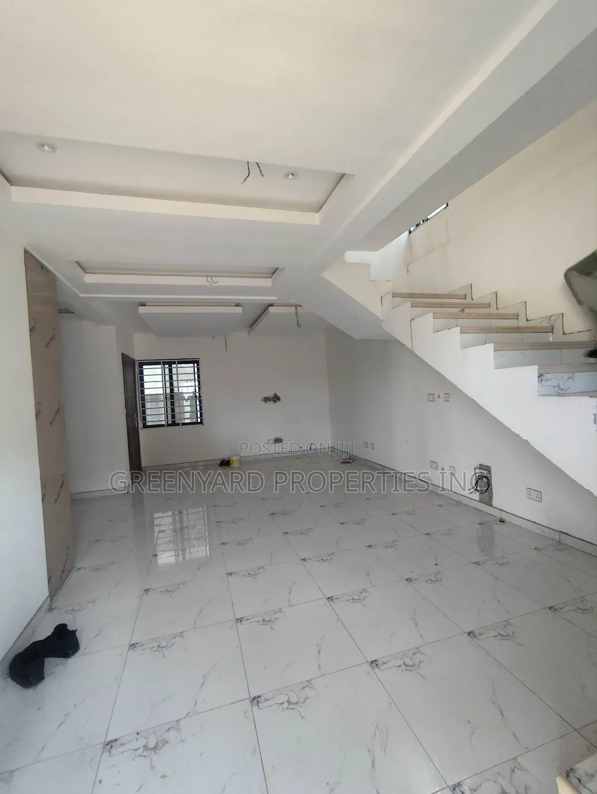 3bdrm Apartment in Hills, East Legon for sale