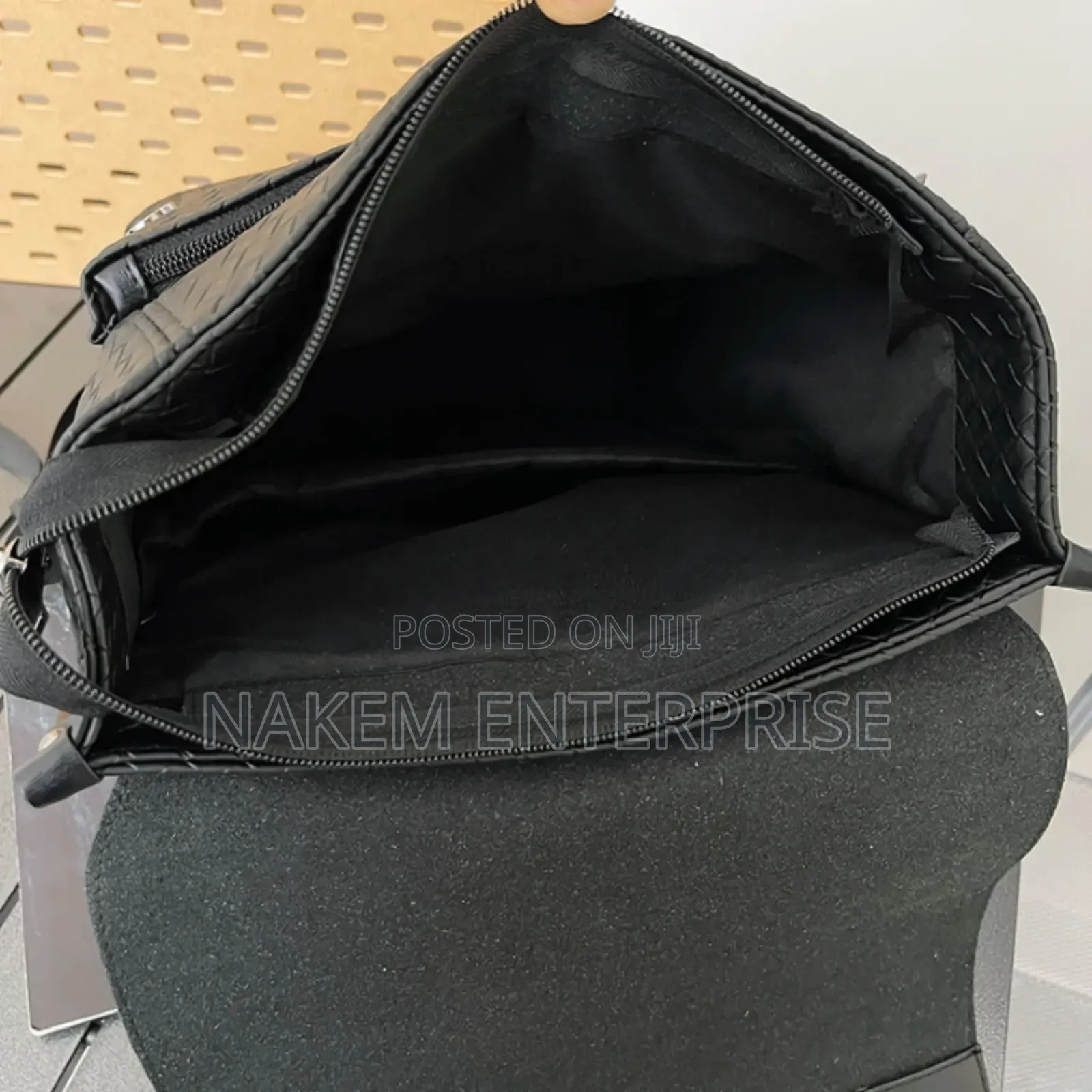 Pu Leather Large Capacity Laptop Backpack With Exquisite Appearance