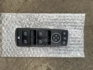 Mercedes Benz W204 Door Switch Master Side