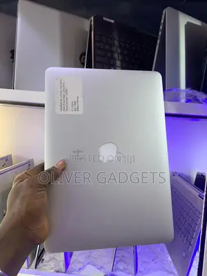 Laptop Apple MacBook Air 8GB Intel Core I5 SSD 256GB