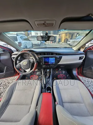Toyota Corolla 2015 Red
