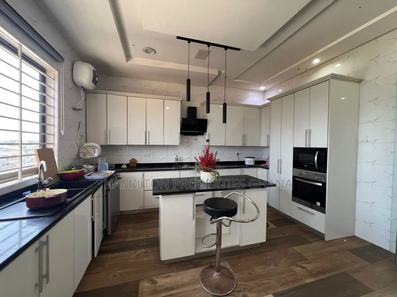 2bdrm Apartment in Lakeside Estates for rent