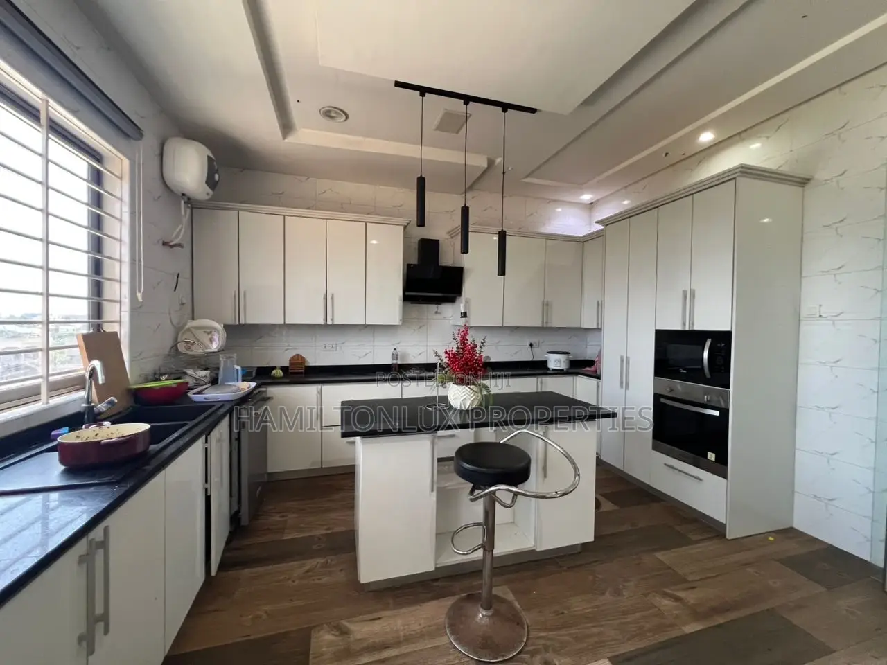 2bdrm Apartment in Lakeside Estates for rent