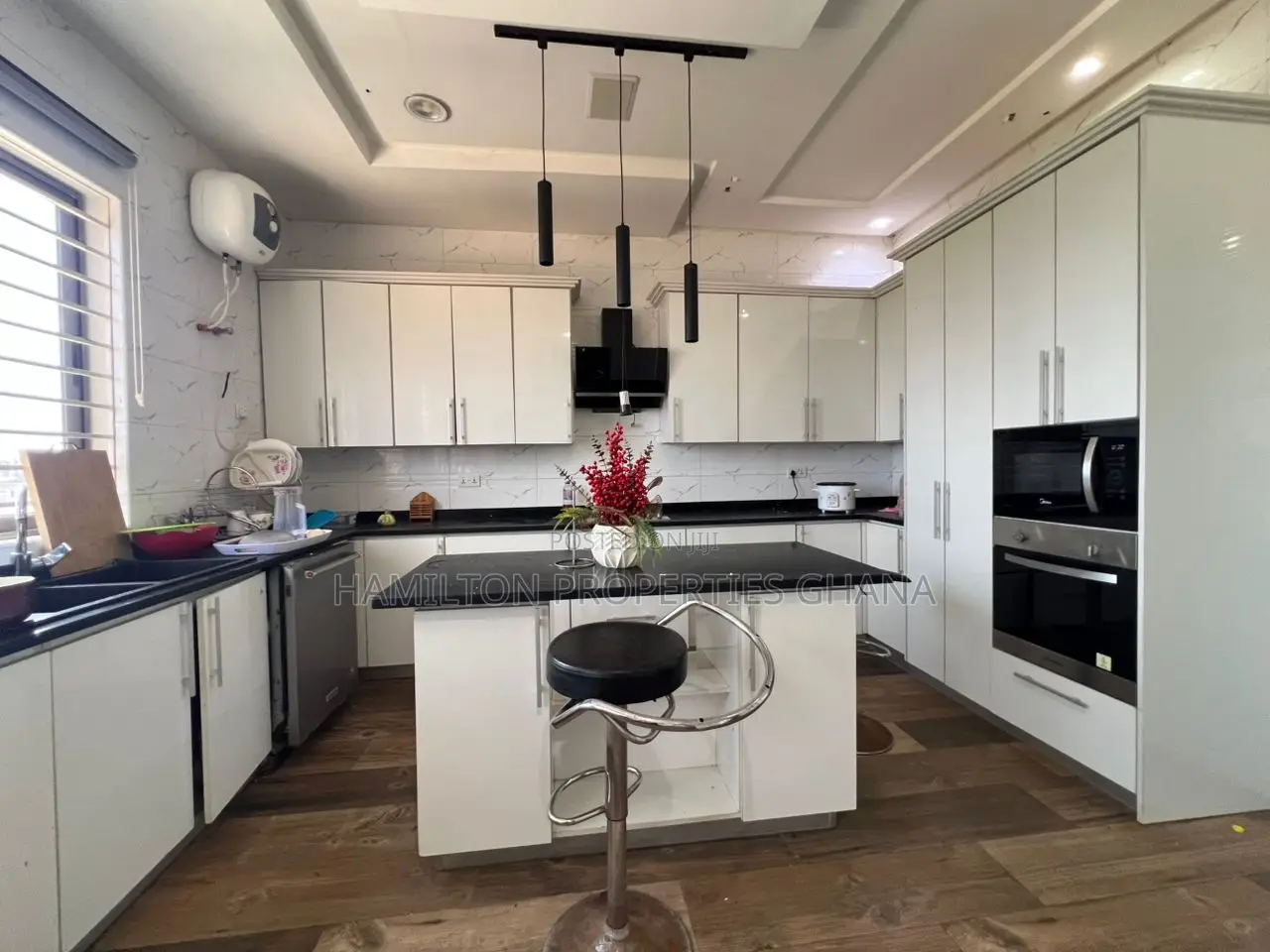 2bdrm Apartment in Lakeside Estates for rent