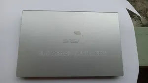 Laptop Asus X415J 8GB Intel Core i7 SSD 500GB