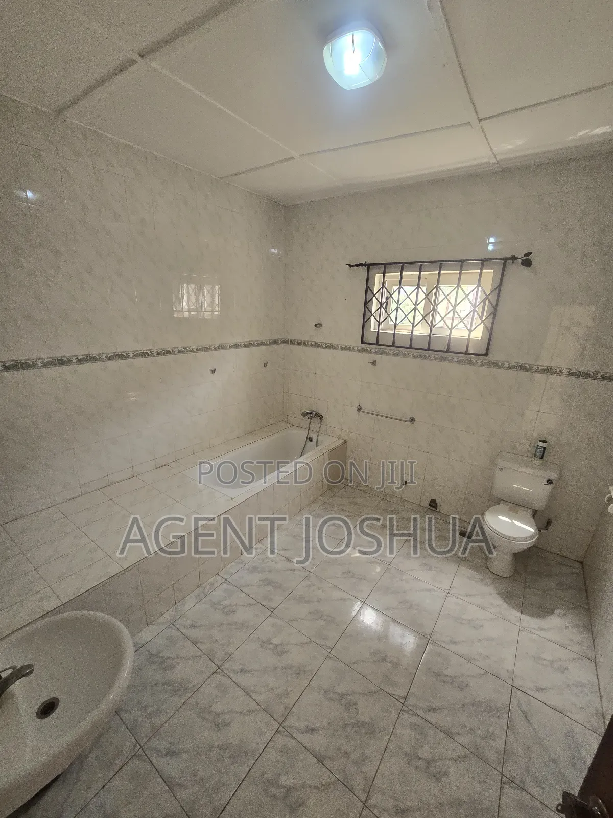 4bdrm House in Manet Court Estate for sale