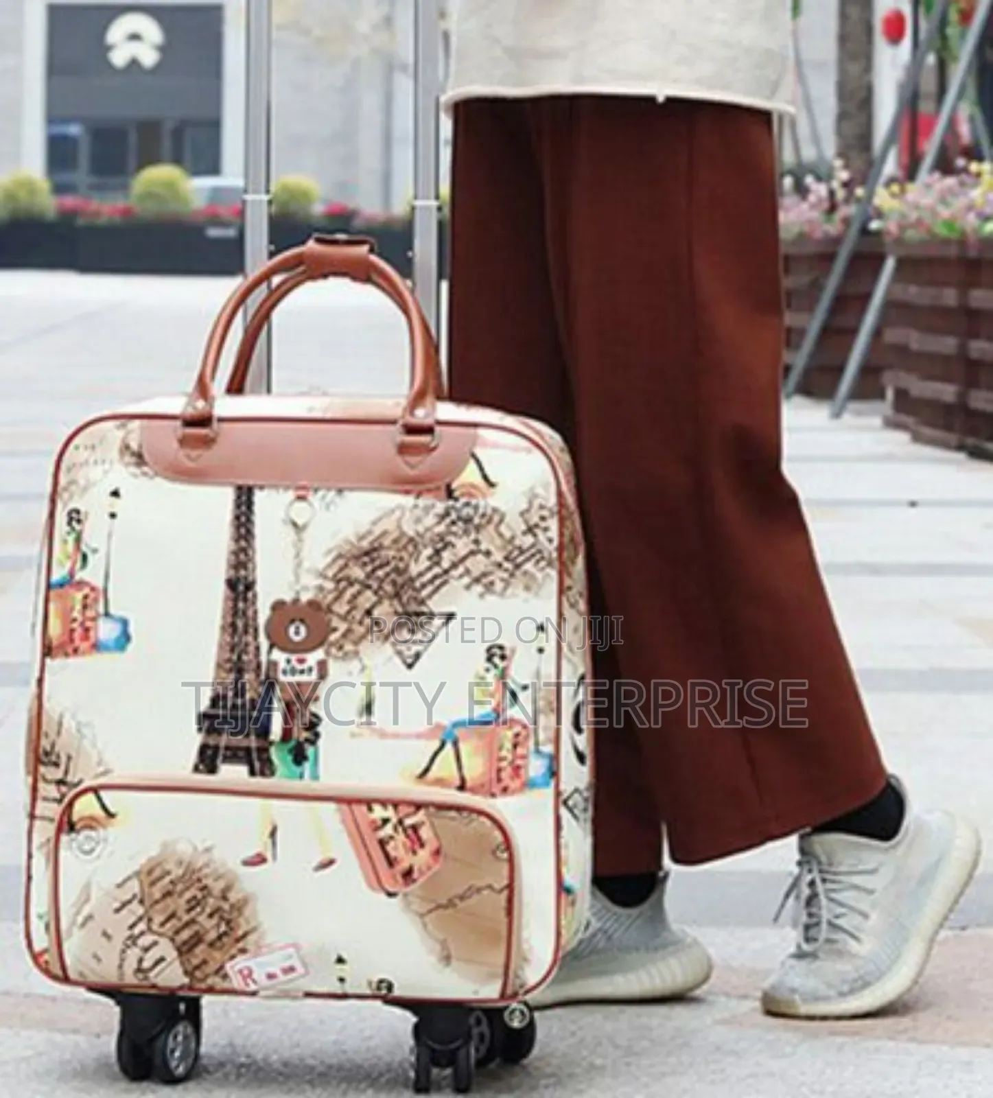 Luggage or Travelling Bag