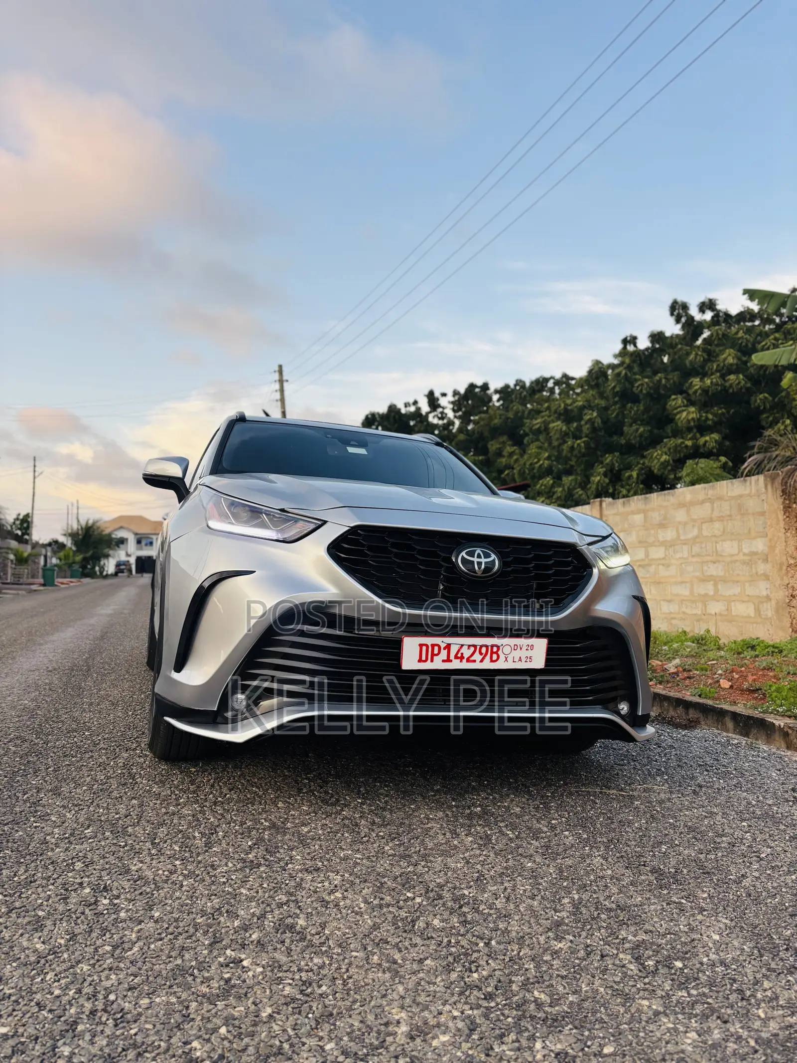 Toyota Highlander XSE FWD 2024 Silver