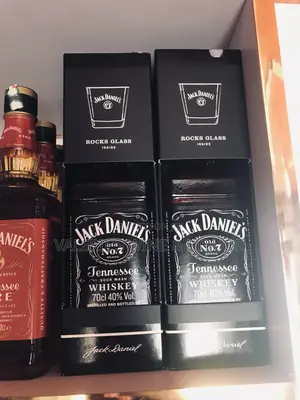 Jack Daniel’S Whiskey 70cl With Glass