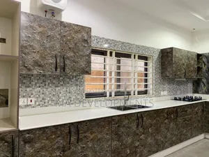 5bdrm House in Madev Realty, Kwabenya for sale