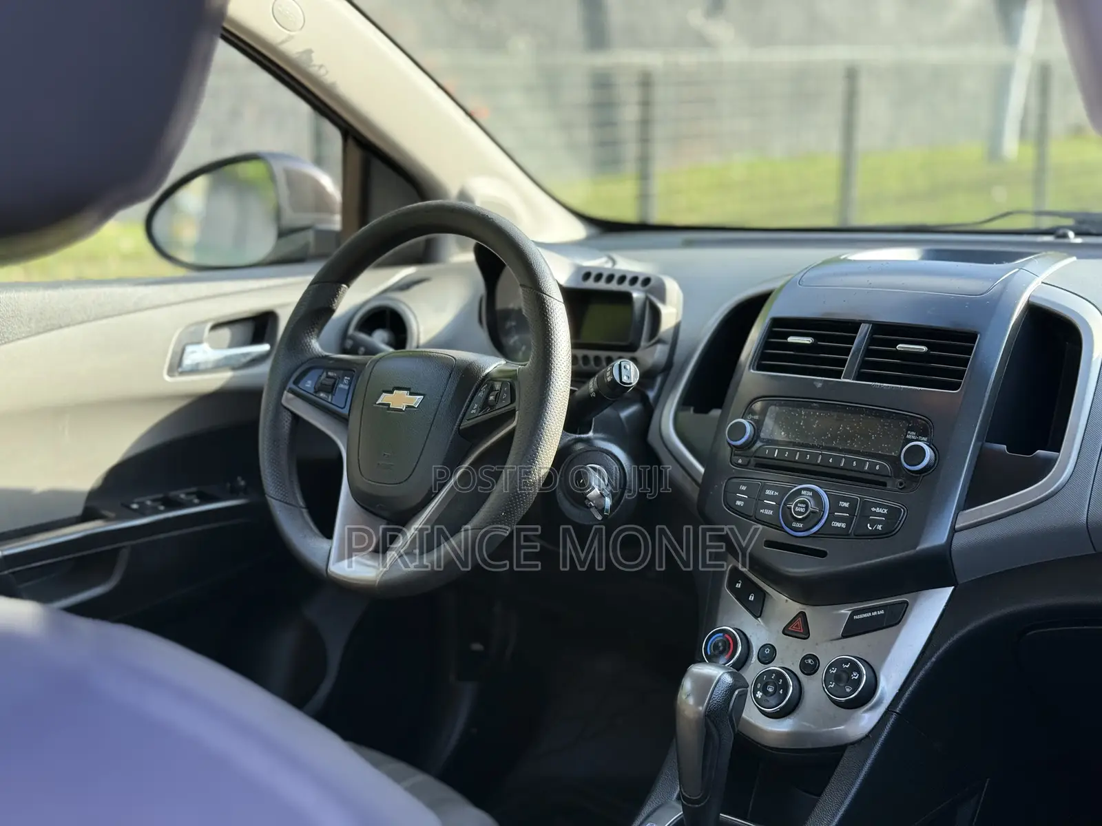 Chevrolet Sonic 2014 Brown