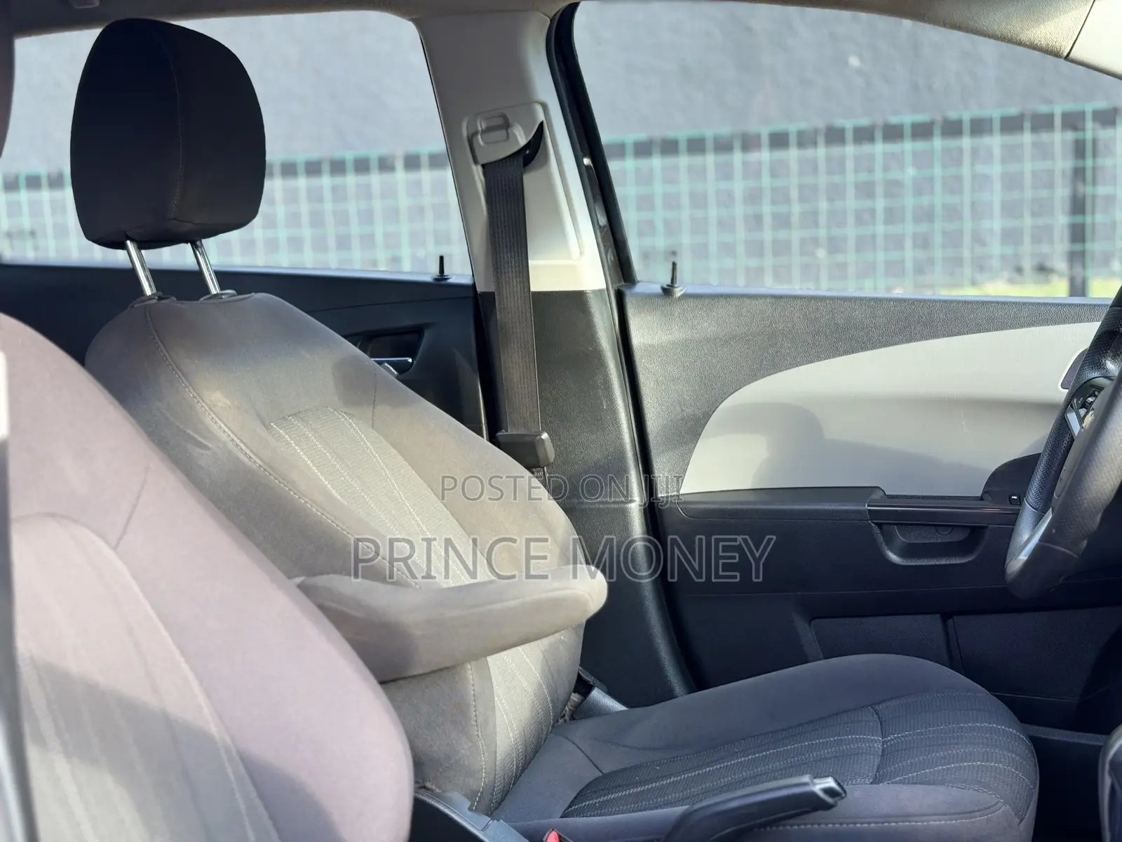 Chevrolet Sonic 2014 Brown