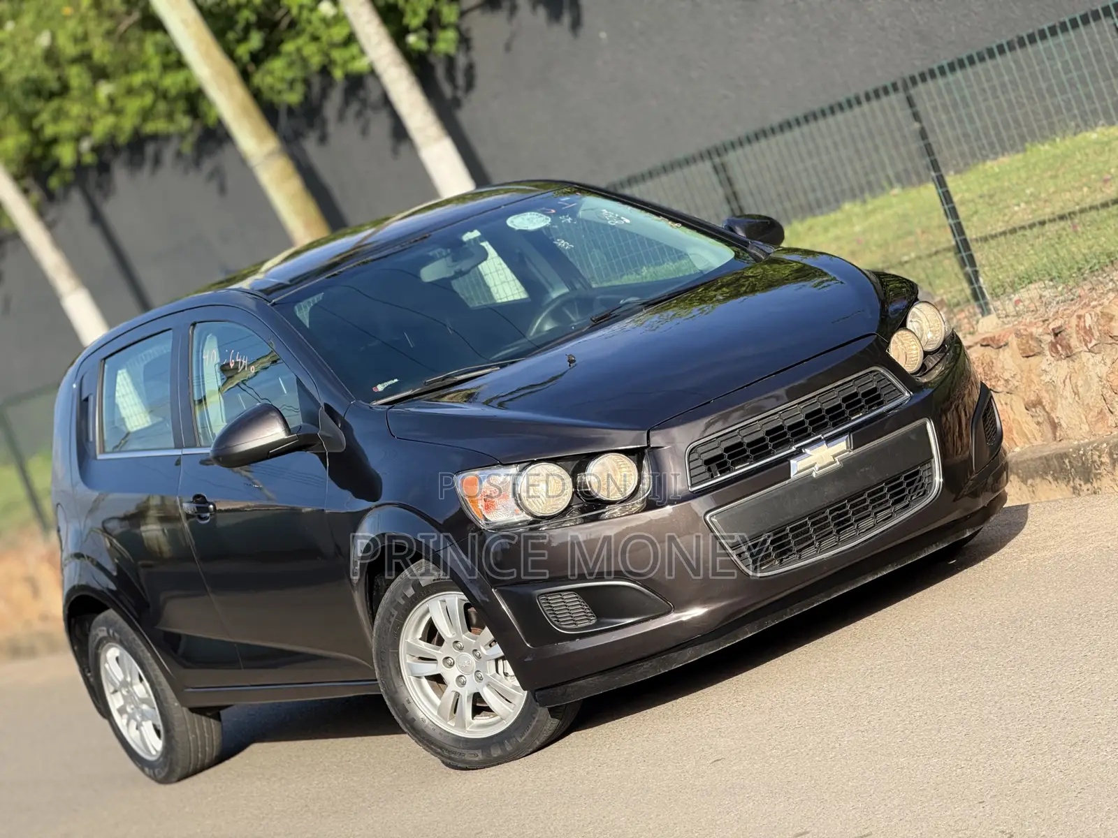 Chevrolet Sonic 2014 Brown