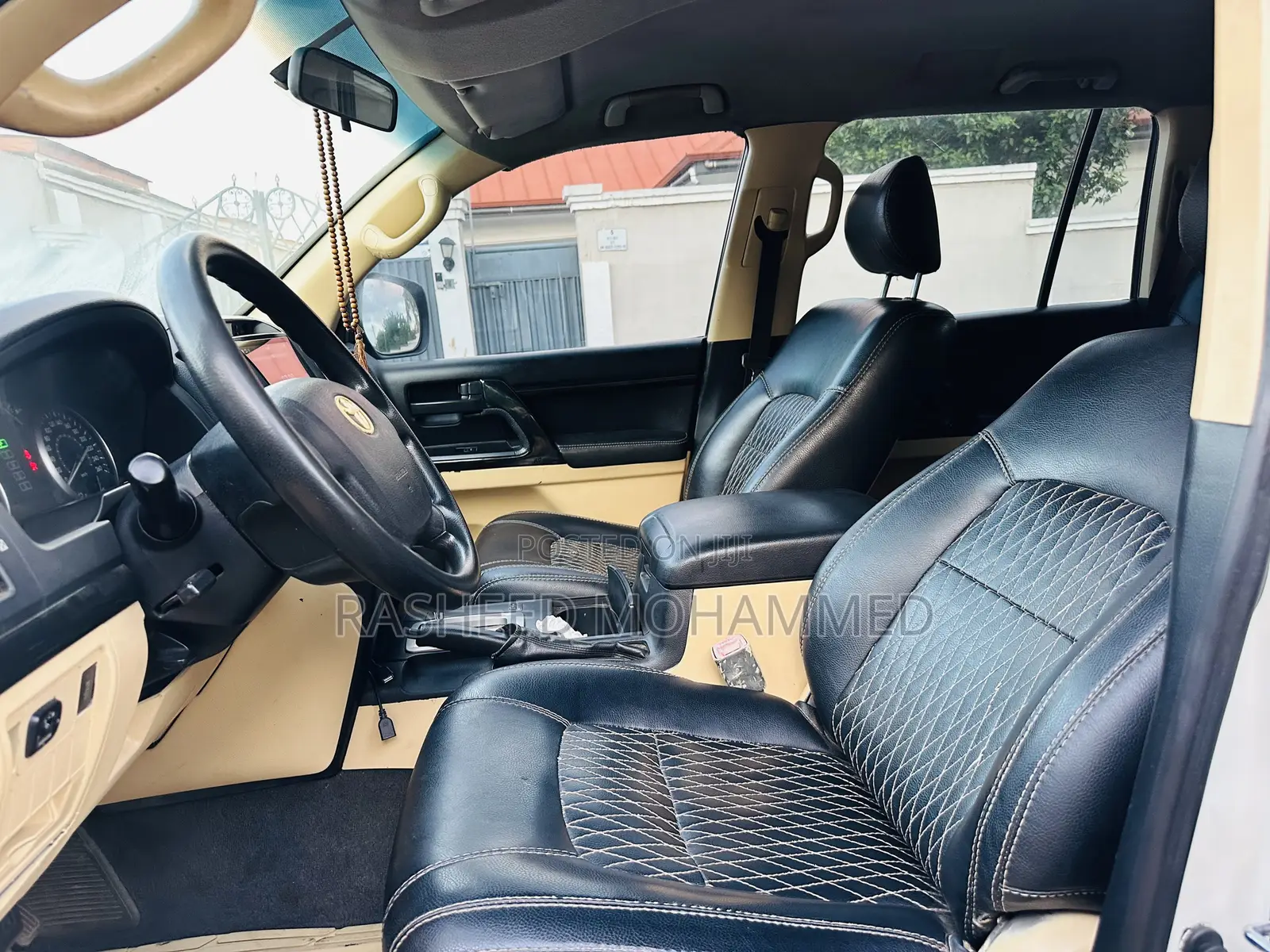 Toyota Land Cruiser 2007 White