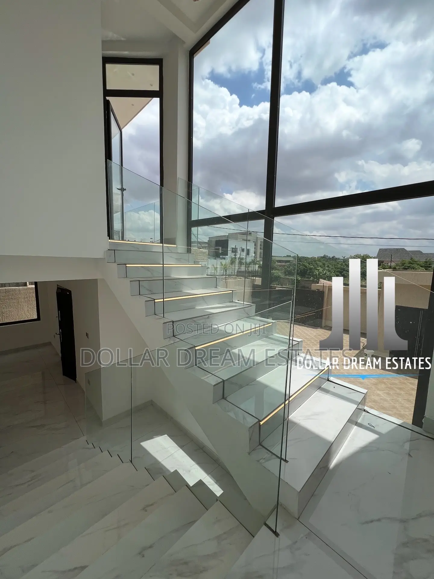 4bdrm House in East Legon for sale