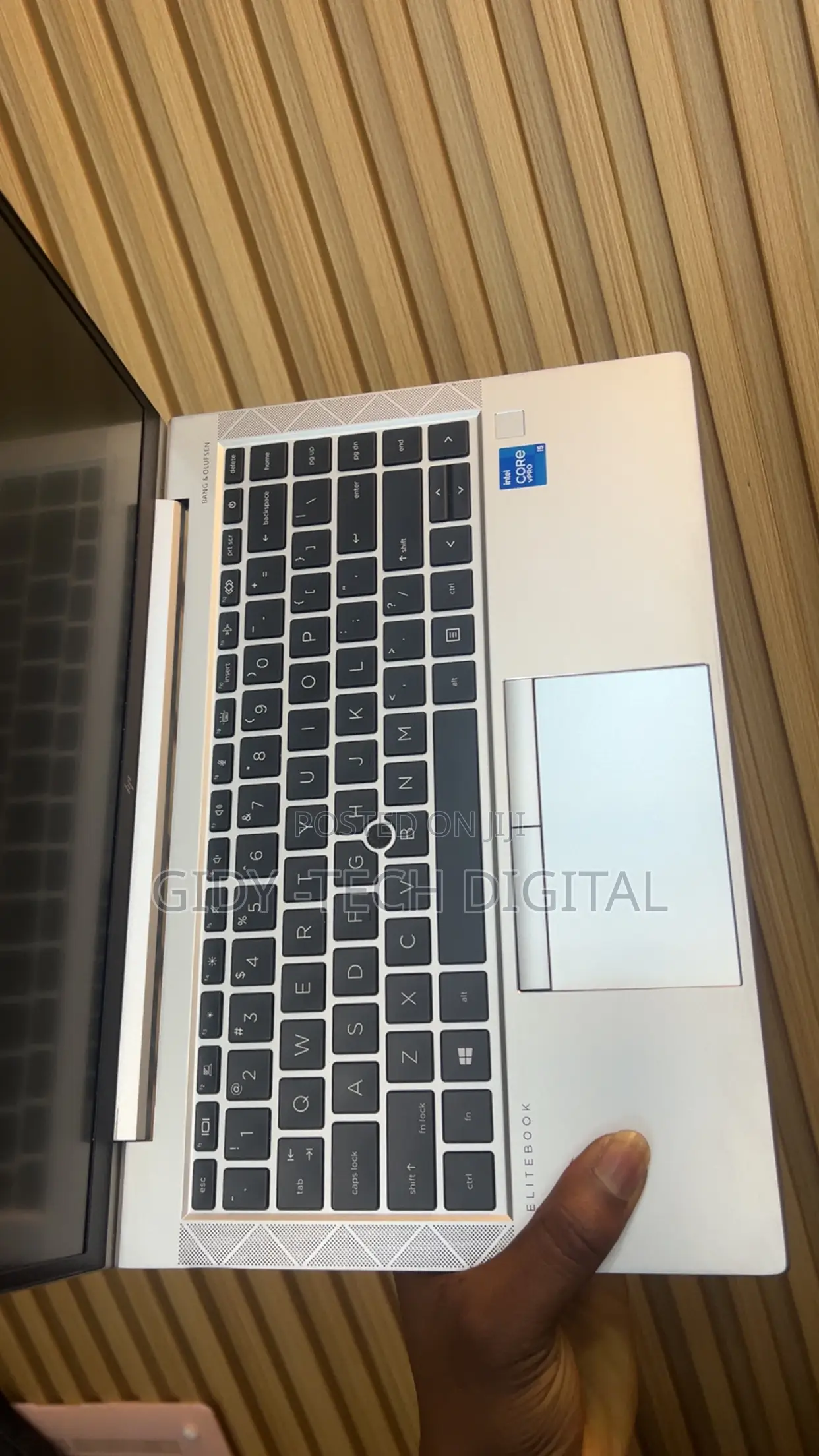 Laptop HP EliteBook 840 G8 8GB Intel Core I5 SSD 256GB