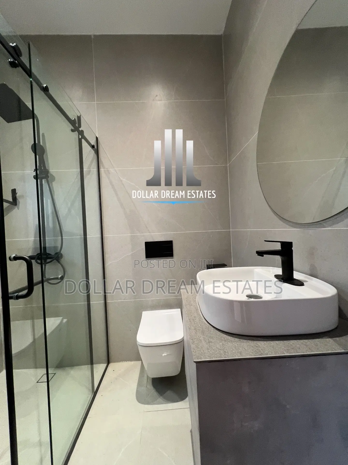 4bdrm House in Ashaley Botwe for sale