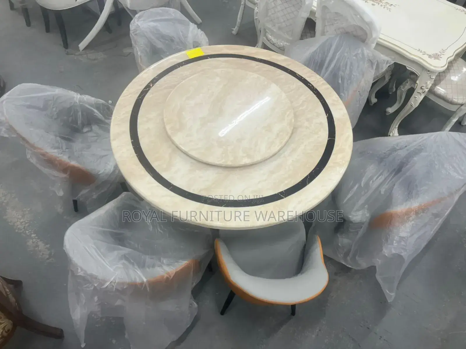 Good Quality Round Marble, 6 Seater Dining Set