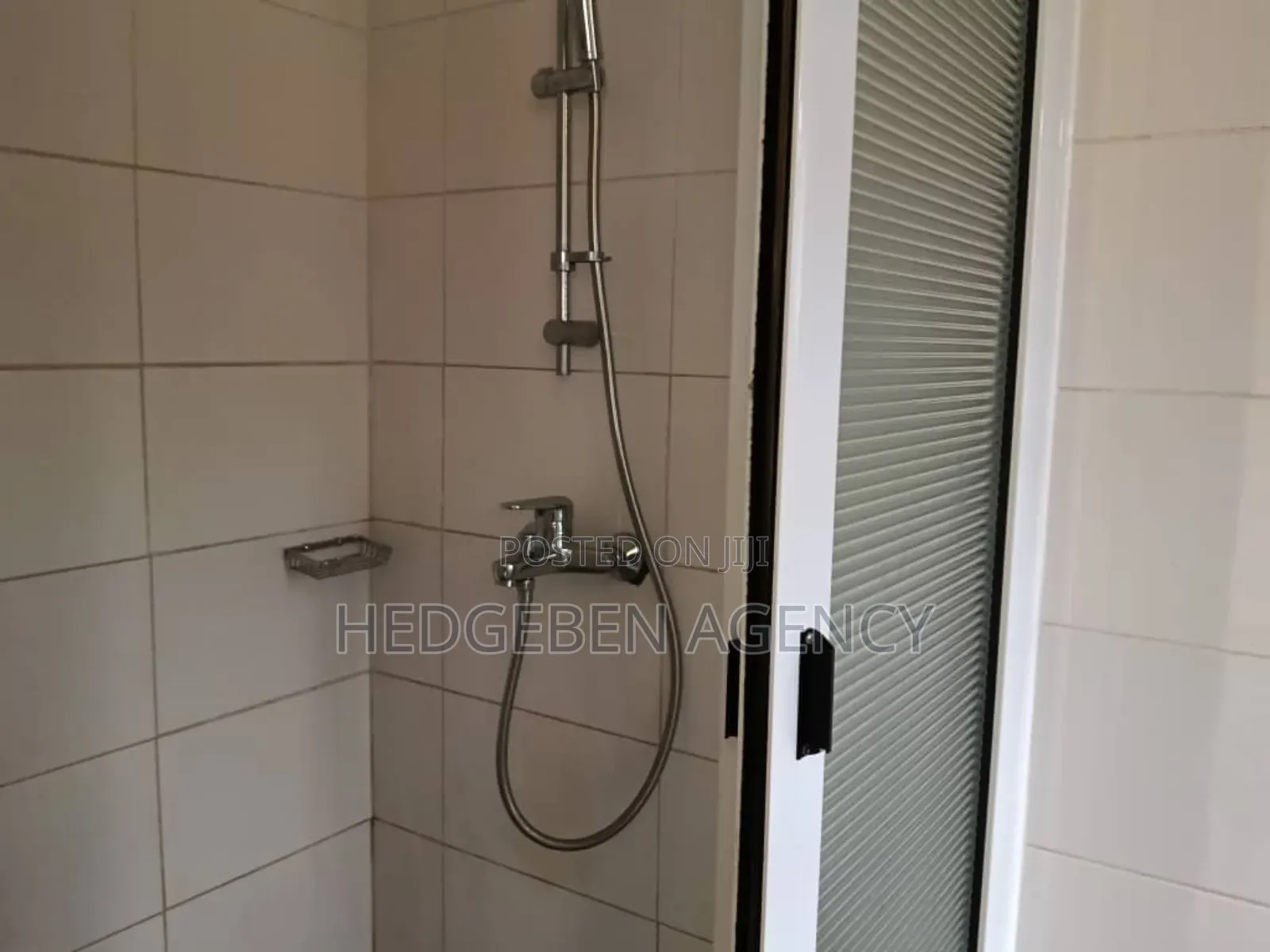 3bdrm Duplex in Adenta for rent
