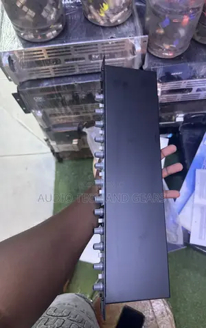 Supermulti 4 Way Stereo Crossover Plus Subwoofer