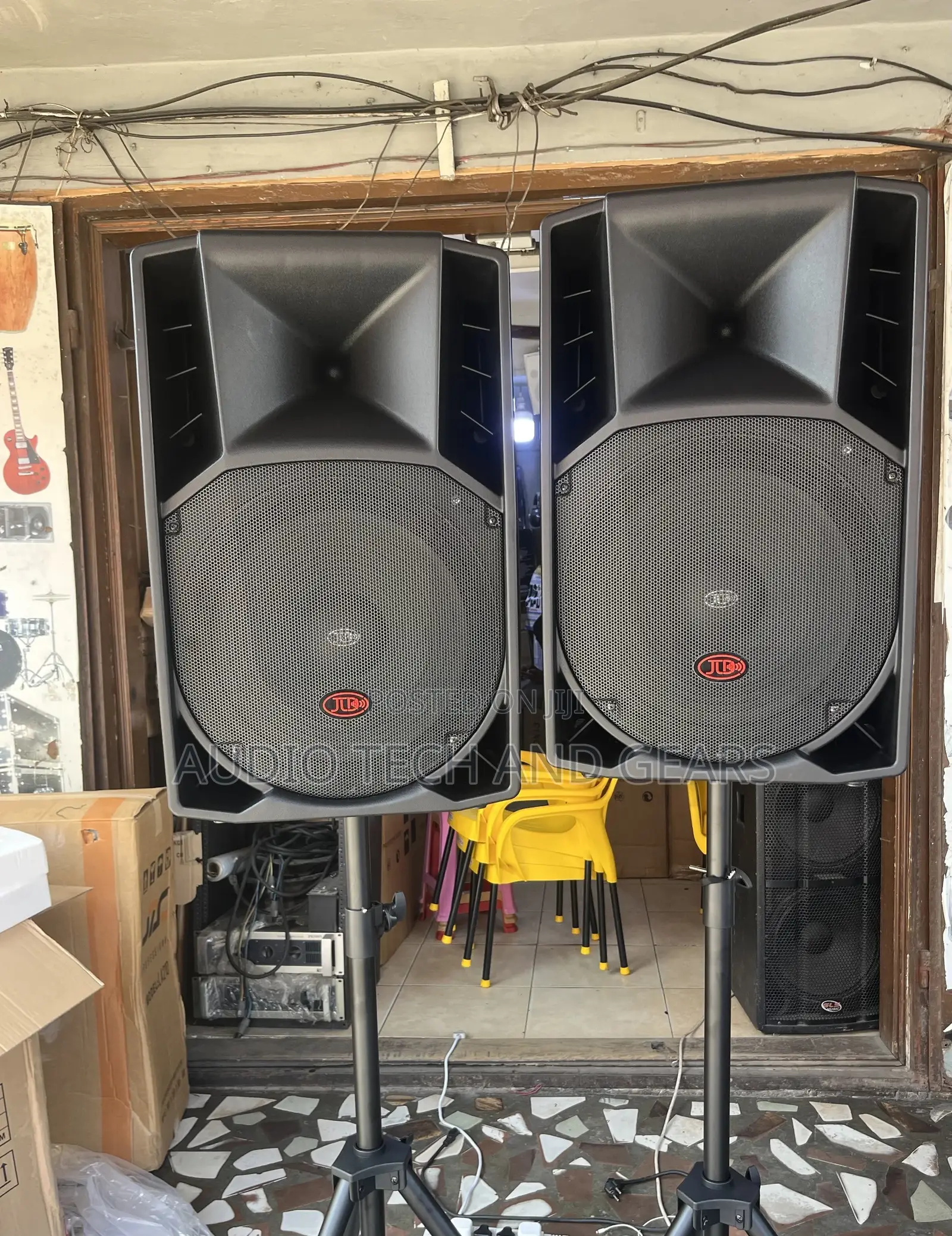 JLD 15” Active Speakers With Stand