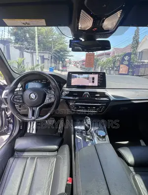 BMW M5 2022 Black