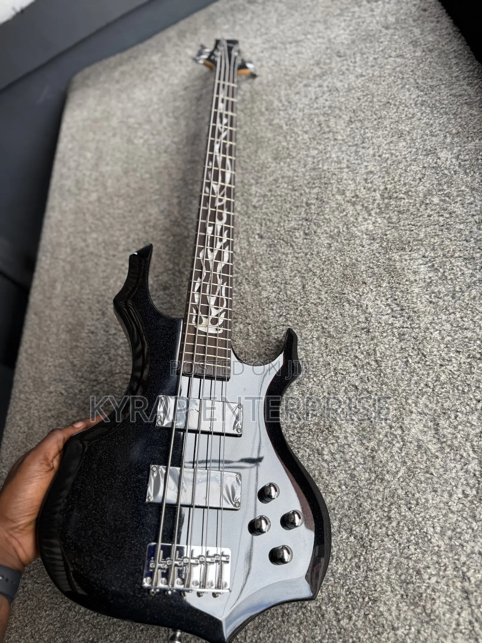 Ibanez 5 Strings Bass Guitar