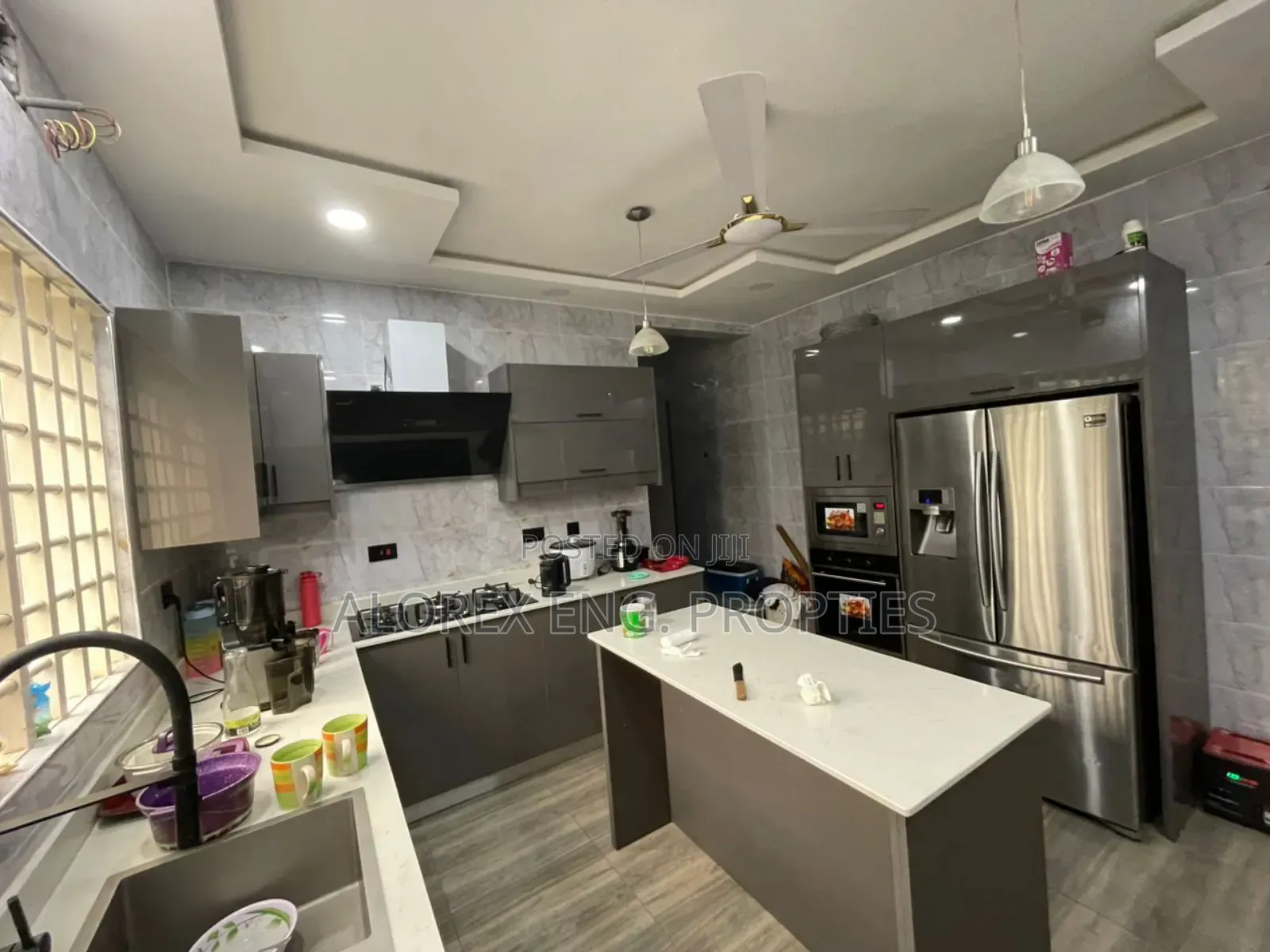 5bdrm House in Ayikuma, Dodowa for sale