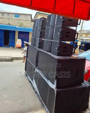 Professional Line Array Sound System.