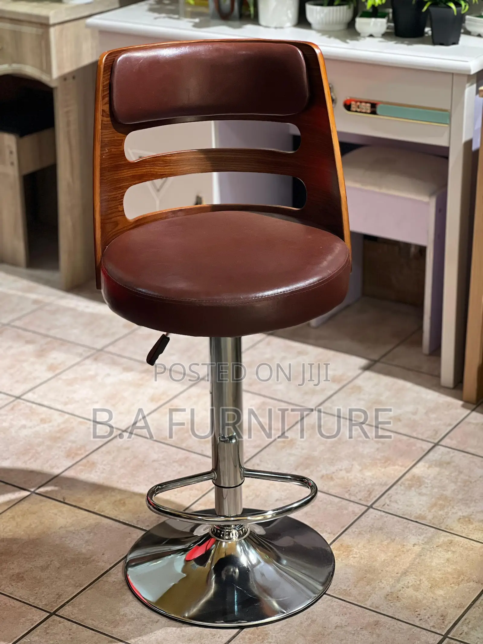 Classy Bar Chair