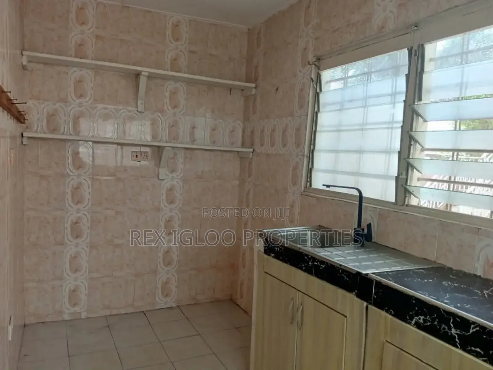 2bdrm Apartment in Nungua Boade, Accra Metropolitan for rent